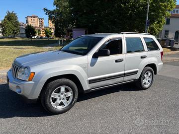Jeep Grand Cherokee 3.0 V6 CRD Laredo Gancio