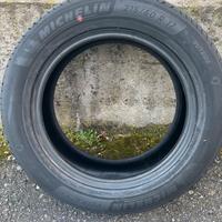 Gomme estive 215 60 R 17