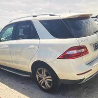 Ricambi Mercedes ML kit