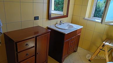 Mobile Bagno Arte Povera con Marmo e Specchiera