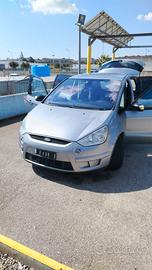 Ford S-max Titanium