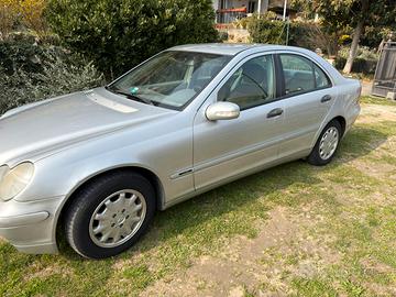 Mercedes benz C200 diesel