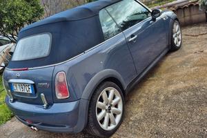 Mimi Cooper S Cabrio 2005