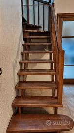 Scala in legno massello