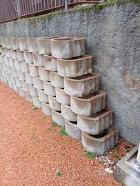 Blocchi in cemento per muri di contenimento