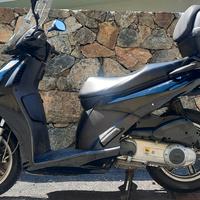 Scooter Aprilia Sportcity 300