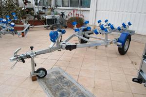 Porta moto d'acqua, acquascooter e acquabike NUOVO