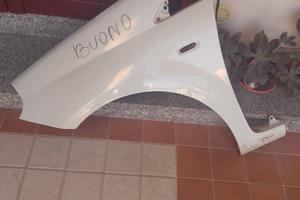 Parafango sx bianco fiat grande punto 