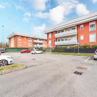 3 LOCALI A RESCALDINA