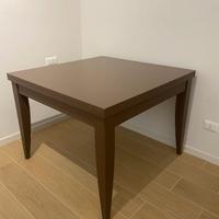 Tavolo allungabile in legno massello