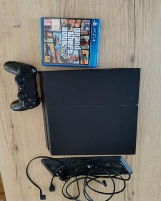 Playstation 4 500 GB con controller+ GTA V