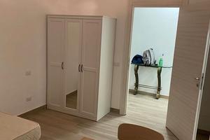 Monolocale appia pontelungo vicinissimo metro a