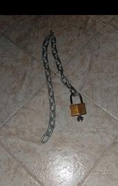 Catena con lucchetto per bicicletta 