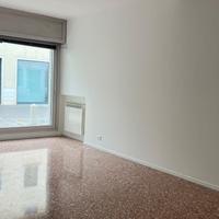 Negozio/Ufficio con vetrine a Borgo Pieve