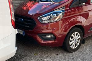 Ford transit custom 2.0 TDI 130 CV 6posti