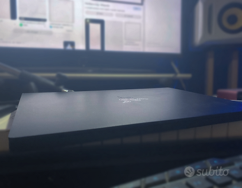 Razer Blade Stealth 13” 4K - PORTATILE PREMIUM