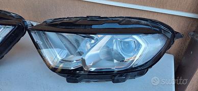 Fari ford ecosport anno 2018