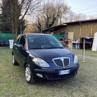 Lancia Ypsilon 2003 (Neopatentati)