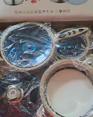 Set 16 pezzi padelle aiwa per induzione e gas