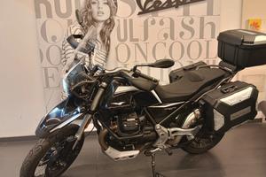 Moto Guzzi V85 TT GUARDIA D'ONORE