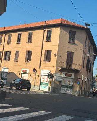 3 Camere Matrimoniali a Palazzolo Mil. FNM 570