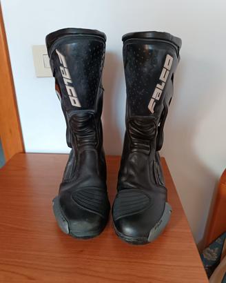 stivali da moto 