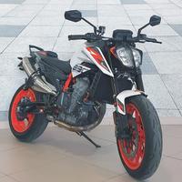 KTM Duke 890 R
