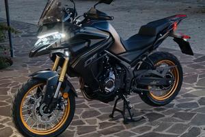 Valico DSX black night Pari al Nuovo