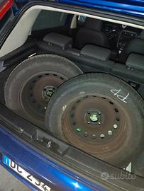 gomme PIRELLI