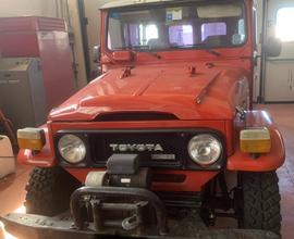 Toyota land cruiser bj 40 lv