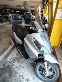 Piaggio X7 250cc.