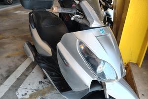 Piaggio X7 250cc.