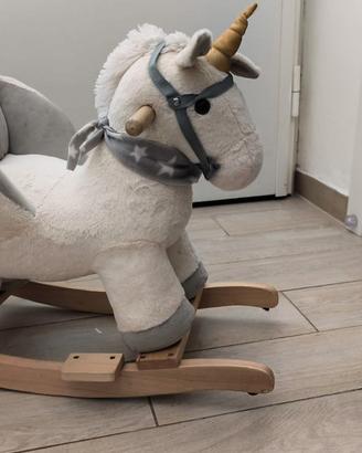 Unicorno a dondolo  Bayer Chic 2000