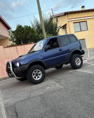 Nissan terrano 2