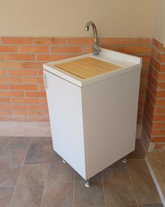 Lavatoio PVC con mobile