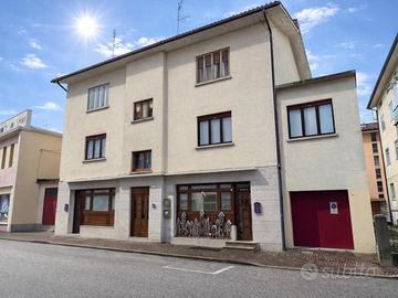 APPARTAMENTO BICAMERE ULTIMO PIANO - AMPIA METR...