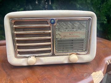 Radio d’epoca Geloso a valvole G. 110 anni ‘50