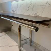 Telaio per bancone da lavoro o cucina.