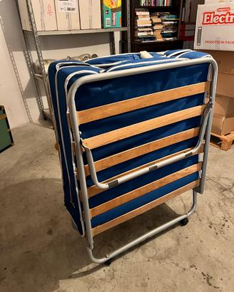 Letto richiudibile singolo