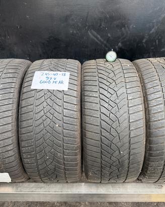 4 GOMME GOOD YEAR 245-40-18 97V INVERNALI
