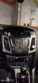 Autoradio navigatore Synk 1.1 3D Ford Focus mk3.