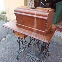 Macchina da cucire vintage