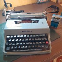 MACCHINA DA SCRIVERE OLIVETTI LETTERA 32