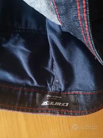 Pantaloni jeans dainese con protezioni