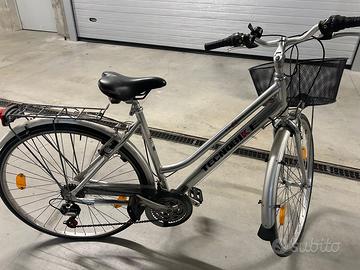 Bicicletta da donna in alluminio