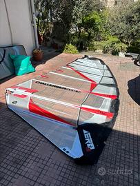Vela Windsurf Chs 8.6 Aero 5  + Albero 80%