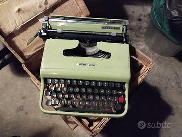 Olivetti macchina da scrivere