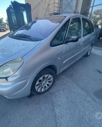Ricambi Citroen Xsara Picasso 2.0 HDi del 2002
