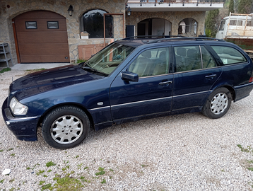 2000 Mercedes 220 cdi