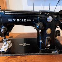 Macchina da cucire vintage Singer 306M anni '50